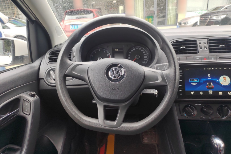 大众 Polo 2018款 1.5L 自动安驾型中控内饰13