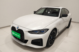 宝马4系 2022款 425i Gran Coupe M运动曜夜套装