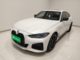 宝马4系 2022款 425i Gran Coupe M运动曜夜套装