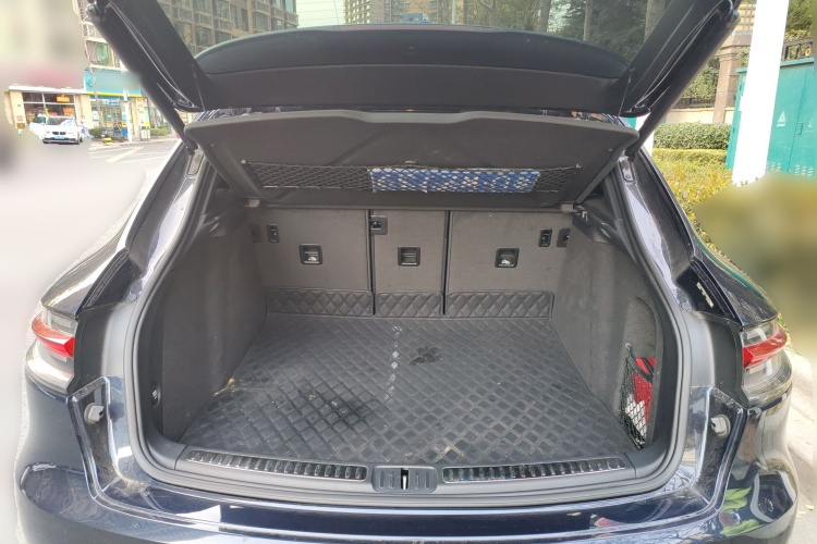 保时捷 2020款 Macan 2.0T中控内饰23