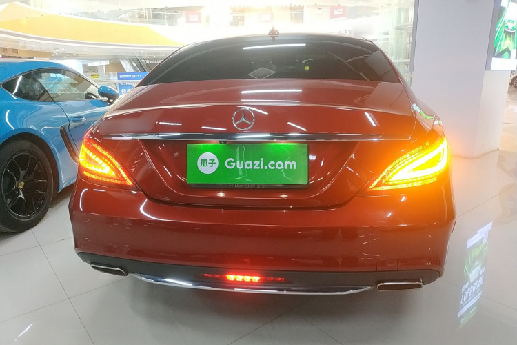 奔驰CLS 2016款 CLS 260 逸彩版车身外观6