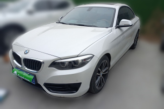 宝马2系(进口) 2018款 220i 运动设计套装
