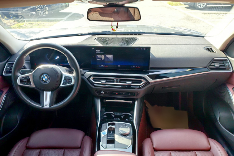 宝马i3 2022款 eDrive 35 L中控内饰7001