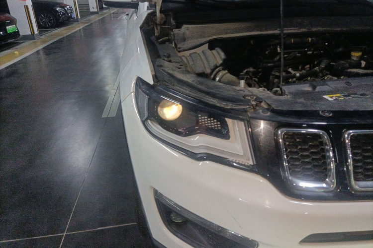 Jeep 指南者 2017款 200T 自动家享版车身外观8