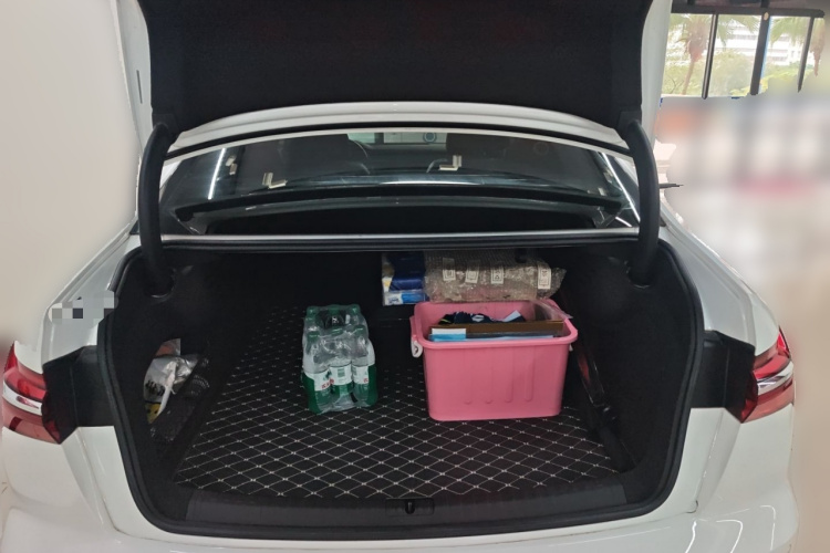 奥迪A6L 2021款 40 TFSI 豪华动感型中控内饰23