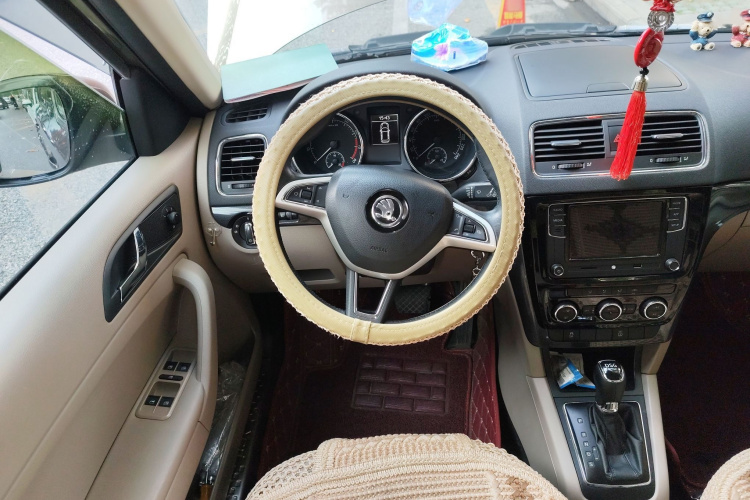 斯柯达 Yeti 2016款 1.4TSI DSG创行版局部细节13