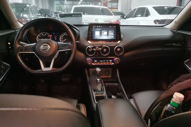 日产 轩逸 2021款 1.6L XL CVT悦享版中控内饰12