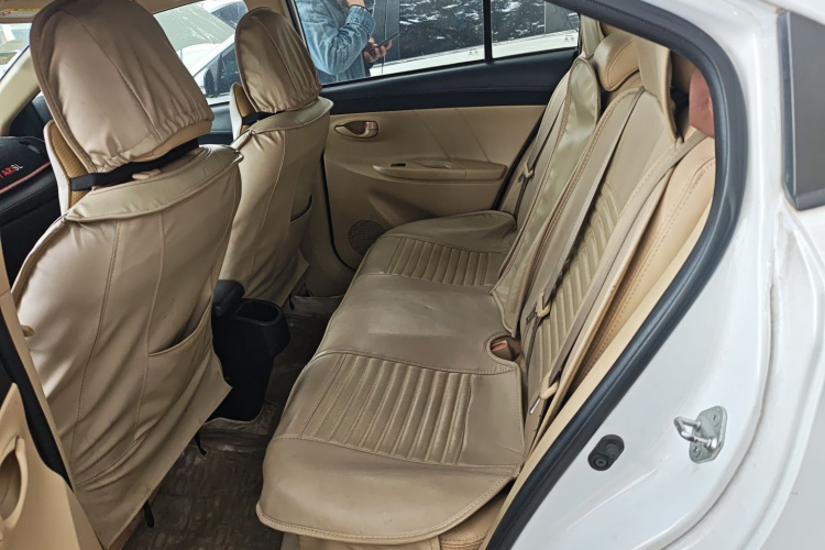 丰田 YARiS L 致享 2017款 1.5E CVT魅动版中控内饰21