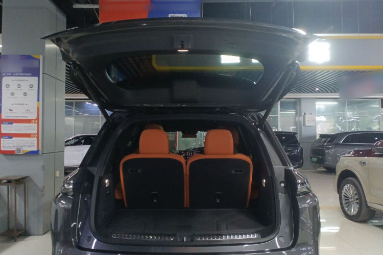 理想汽车 理想L8 2023款 Pro局部细节23