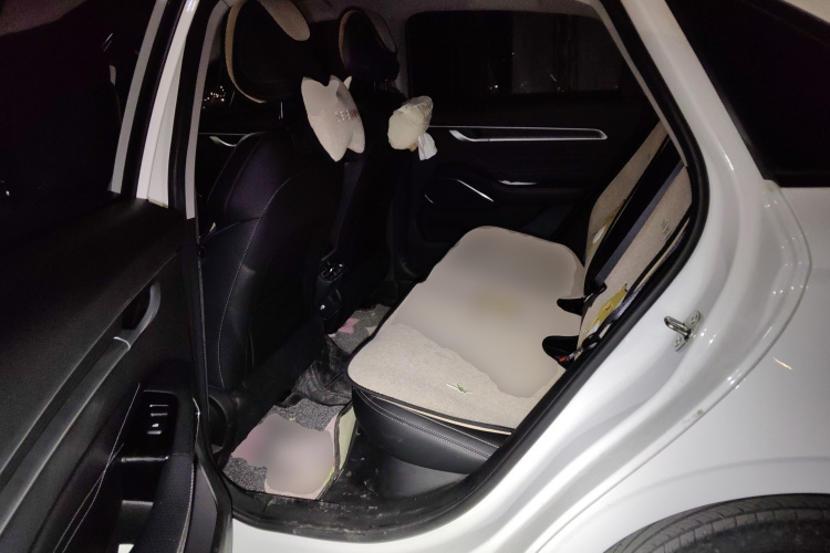 吉利汽车 帝豪 2023款 第4代冠军版 1.5L CVT豪华型中控内饰21