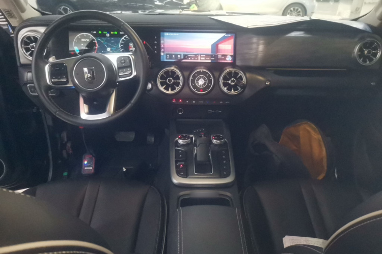 坦克300 2023款 2.0T 铁骑02中控内饰7002