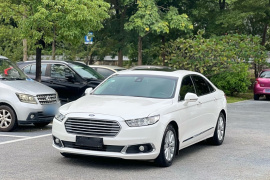 福特 金牛座 2017款 EcoBoost 180 豪华型