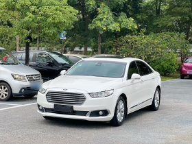 福特 金牛座 2017款 EcoBoost 180 豪华型