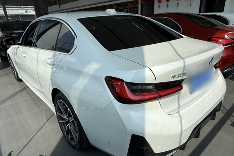 宝马3系 2024款 325Li M运动套装车身外观6003