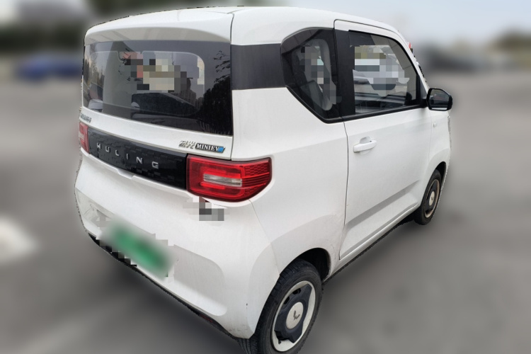 五菱汽车 宏光MINIEV 2022款 轻松款 磷酸铁锂车身外观7