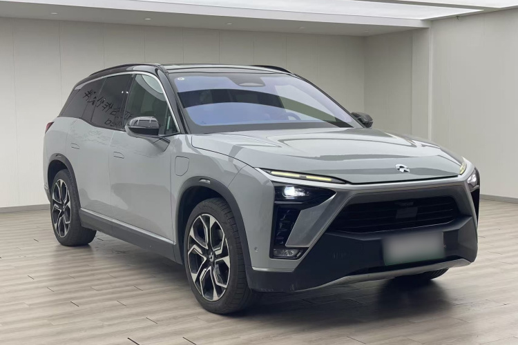 蔚来ES8 2020款 450KM 签名版 六座版车身外观3