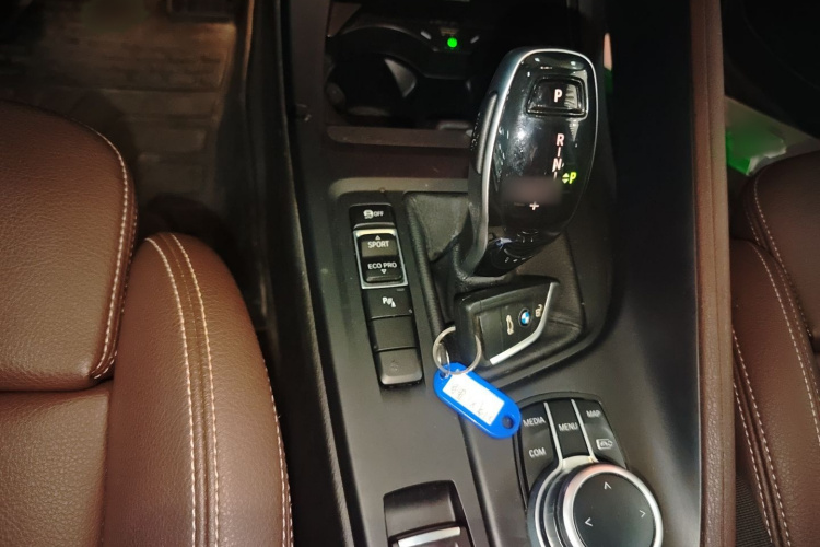 宝马X1 2021款 sDrive25Li 领先型局部细节18