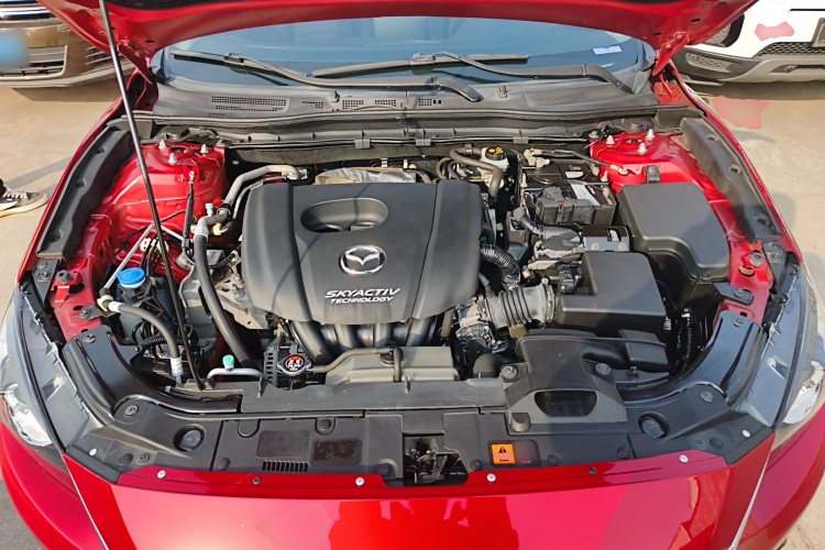 马自达3 昂克赛拉 2016款 三厢 1.5L 自动豪华型机舱底盘24