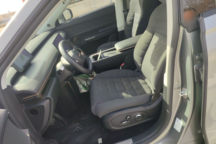 星途 星纪元 ET 2024款 增程 200 Pro局部细节19