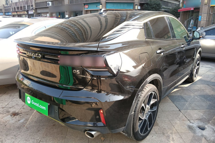 领克05 2022款 2.0TD 两驱耀Halo车身外观7