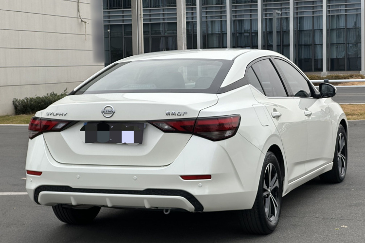 日产 轩逸 2021款 1.6L XL CVT悦享版车身外观6005