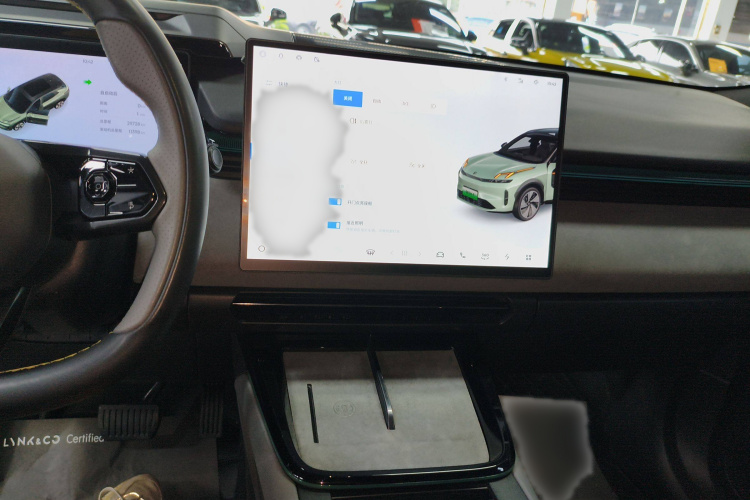 领克08 EM-P 2023款 220km 四驱性能Halo局部细节16