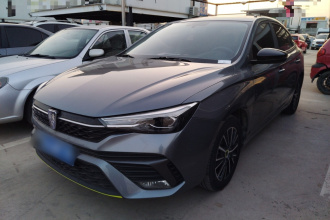 荣威i5 2021款 1.5L CVT铂金版