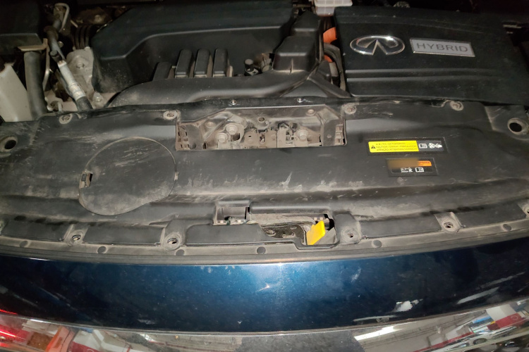 英菲尼迪QX60(进口) 2018款 2.5 S/C Hybrid 两驱卓越版 国VI局部细节24