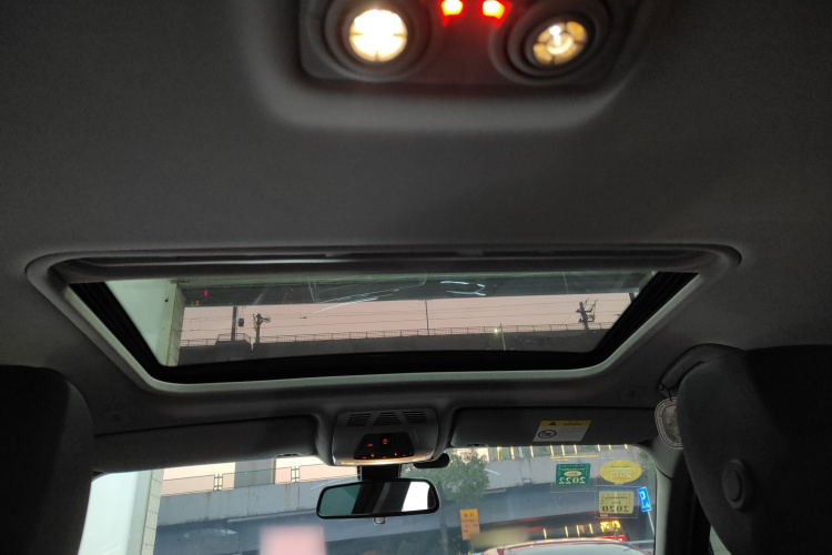 宝马3系 2018款 320Li 时尚型局部细节22