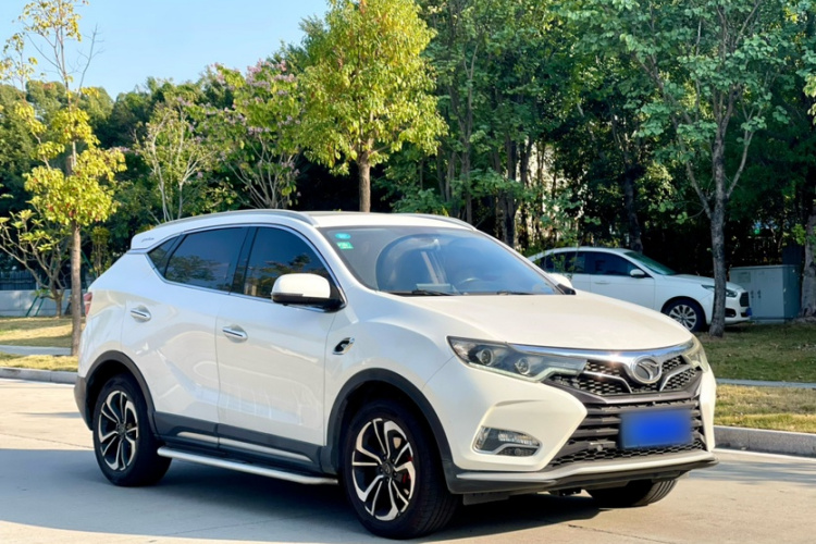 东南DX7 2018款 Prime 1.8T DCT尊贵型 国V车身外观6006