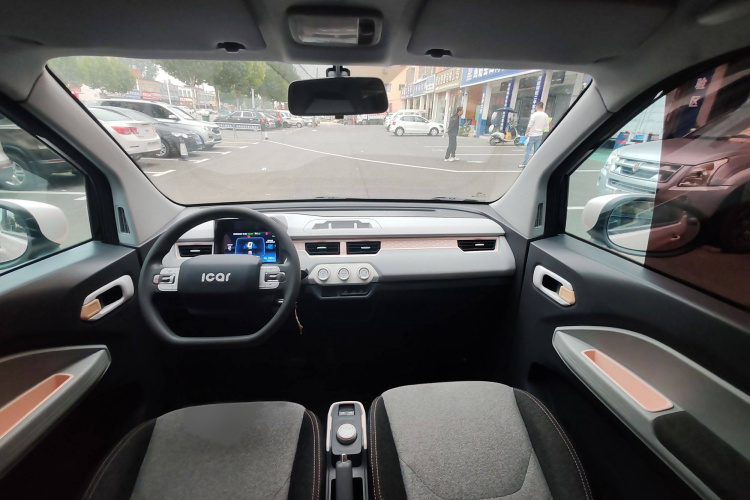 奇瑞 QQ冰淇淋 2022款 170km 圣代 磷酸铁锂中控内饰7001