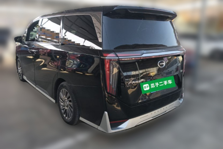 广汽传祺 传祺M8 2023款 宗师系列 400T 旗舰版车身外观6003