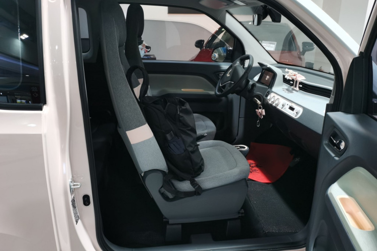 五菱汽车 宏光MINIEV 2022款 马卡龙时尚款 磷酸铁锂局部细节41