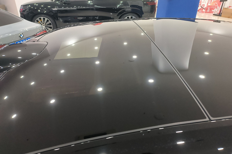 鸿蒙智行 尊界S800 2025款 增程 星辉行政版 4座局部细节57