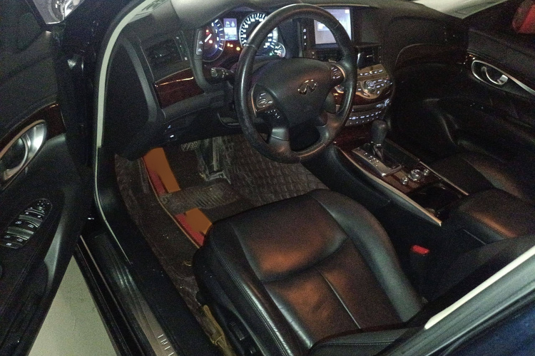 英菲尼迪Q70 2017款 Q70L 2.5L 悦享版中控内饰7003