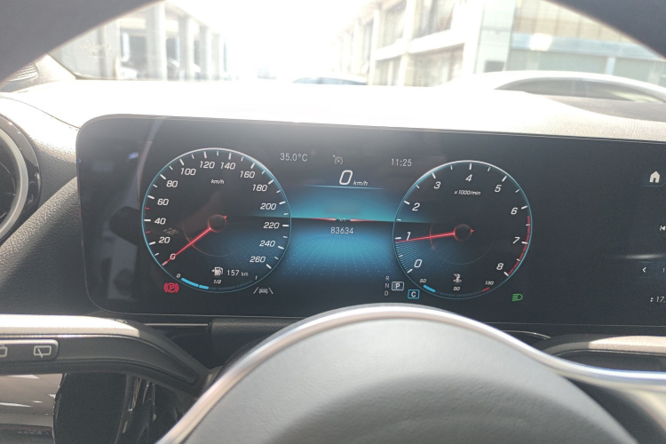 奔驰GLA 2022款 改款二 GLA 200局部细节14