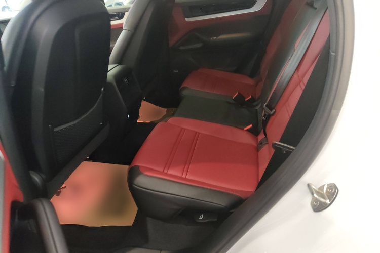 保时捷 Cayenne新能源 2024款 Cayenne Coupé E-Hybrid 2.0T中控内饰21