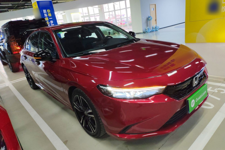 本田 型格 2023款 HATCHBACK 240TURBO CVT幻夜·尊享版车身外观3