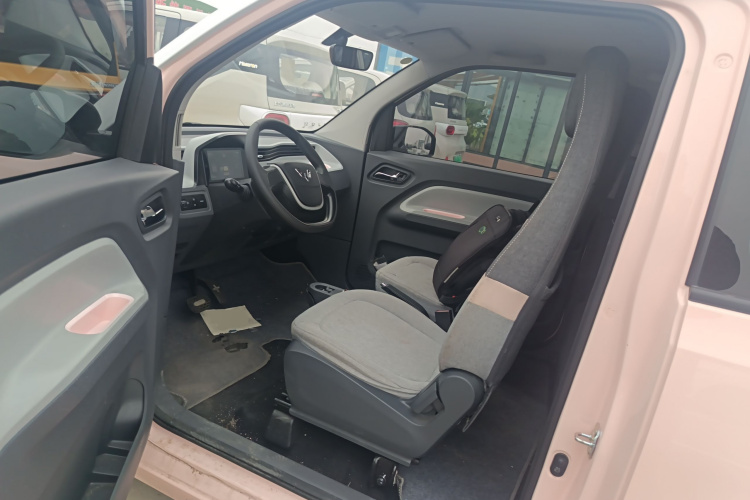 五菱汽车 宏光MINIEV 2022款 马卡龙时尚款 磷酸铁锂中控内饰20