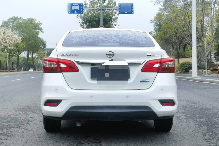 日产 轩逸 2016款 1.6XL  CVT尊享版车身外观6004