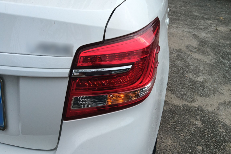 丰田 威驰 2019款 1.5L CVT创行版车身外观6006