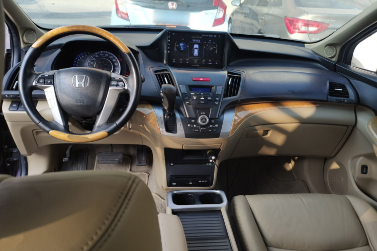 本田 奥德赛 2011款 劲秀 2.4L 豪华版中控内饰7002