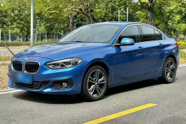 宝马1系 2019款 118i 时尚型