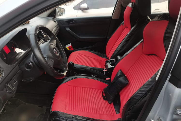 大众 捷达 2015款 质惠版 1.6L 手动时尚型中控内饰19