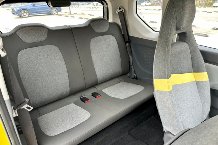 五菱汽车 宏光MINIEV 2022款 马卡龙臻享款 磷酸铁锂中控内饰7001