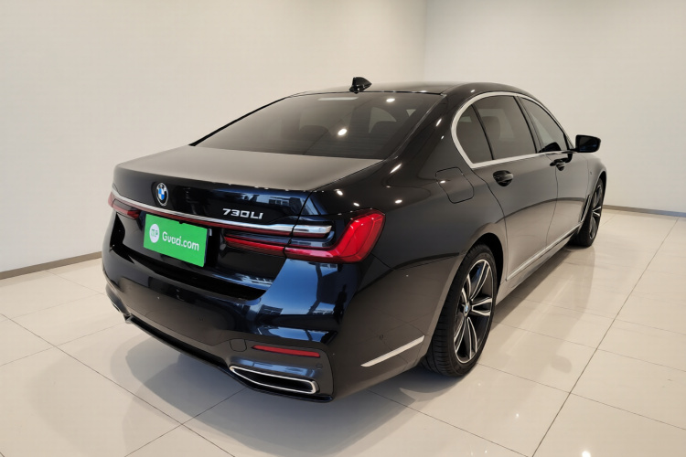 宝马7系 2021款 730Li M运动套装车身外观7