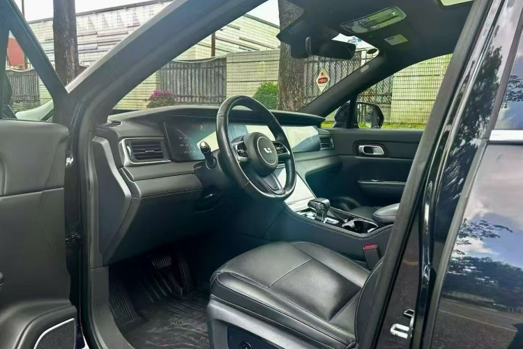 理想汽车 理想ONE 2021款 增程6座版中控内饰19