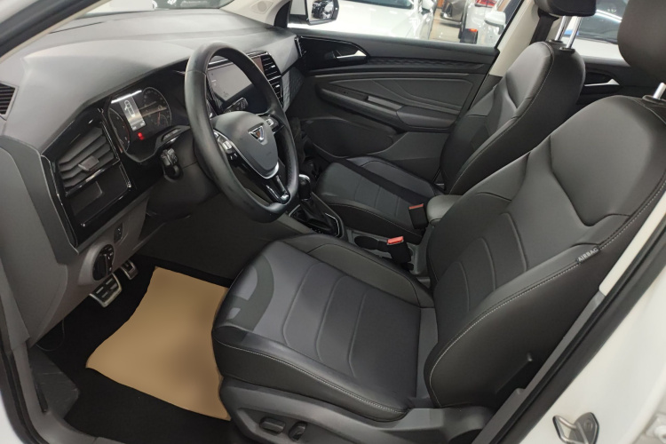 捷达VS7 2020款 1.4T 自动悦享型中控内饰7003