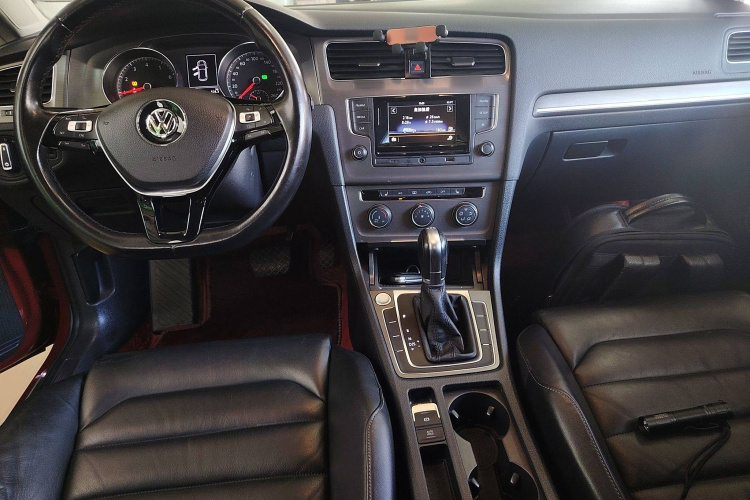 大众 高尔夫 2016款 230TSI 自动豪华型中控内饰7002