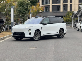 蔚来ES8 2026款 六座行政豪华版